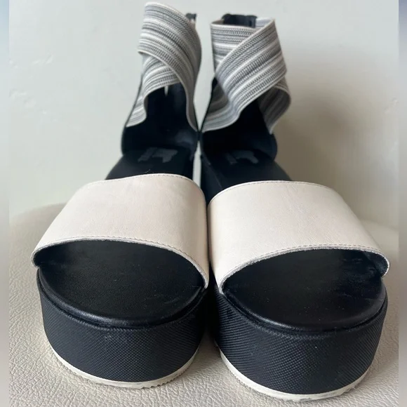 Sorel Cameron Black Leather Flatform Ankle Strap Wedge Sandal Size 9.5 - Picture 9 of 11